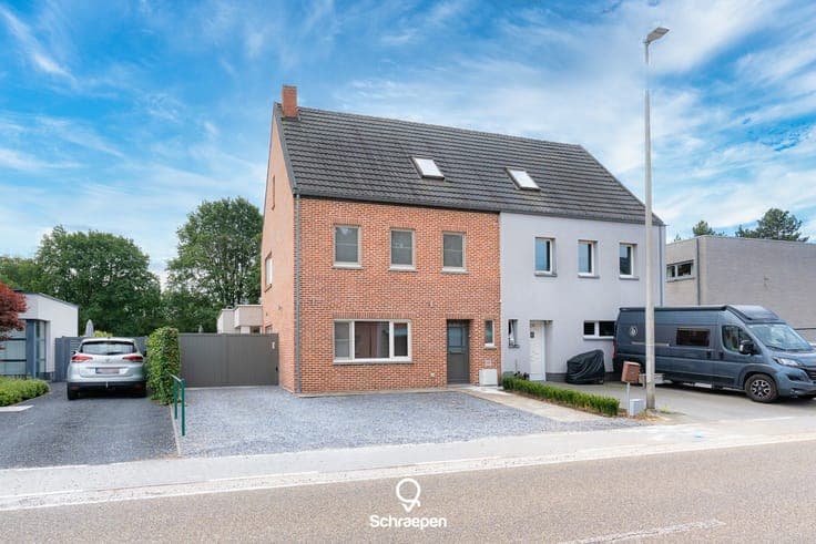 Instapklare én energiezuinige gezinswoning (216 m²) met 3...