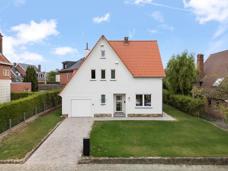 Gerenoveerde villa in gegeerde wijk Ter Elst