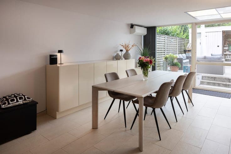 Instapklare woning in gezellige, rustige wijk.