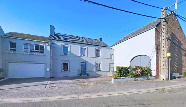Spacious Village House with Modern Comfort in Villers-le-Peu