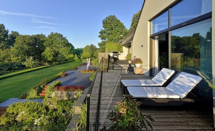 Biez- exceptional property consisting of 2 villas