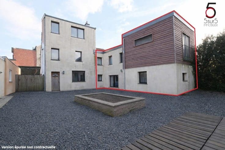 High potential house 2 BR. with garden in Saint-Nicolas