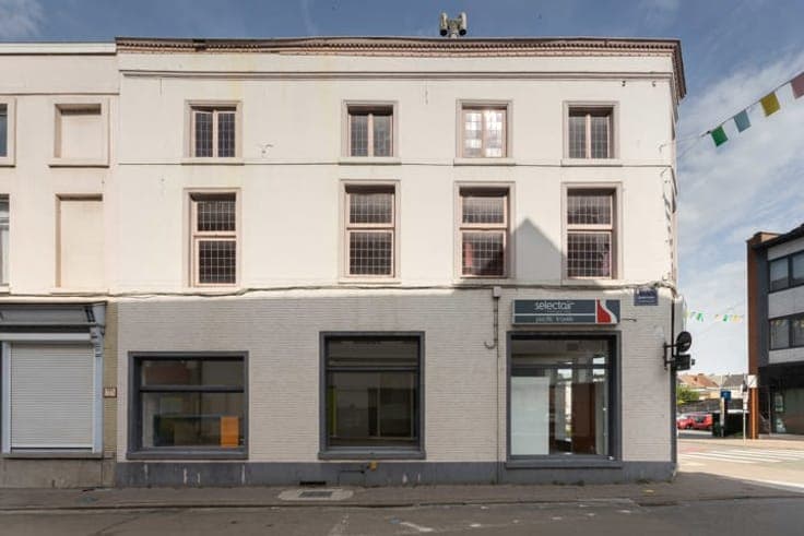Commercial property with the potential for residential use