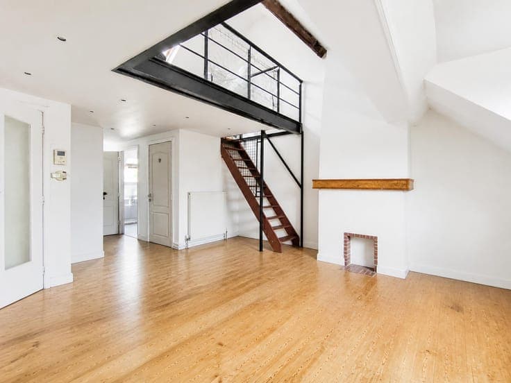 HUART HAMOIR – Investment property ±220 sqm – €2,985/month