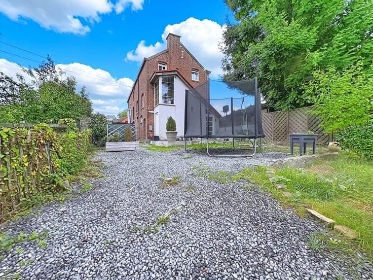 House in Avernas-le-Bauduin