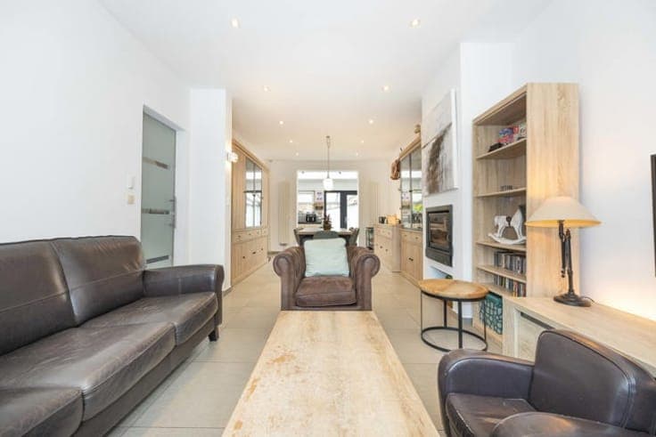 A beautiful, move-in-ready family home!