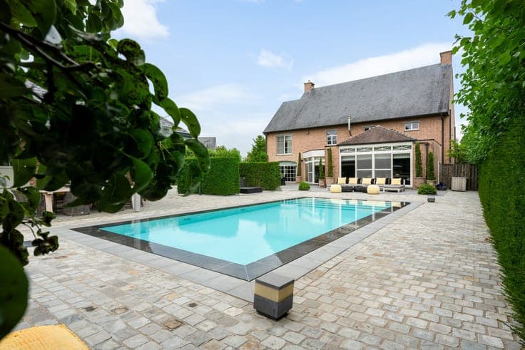 Exclusieve villa met 550 m² bewoonbare oppervlakte op een...