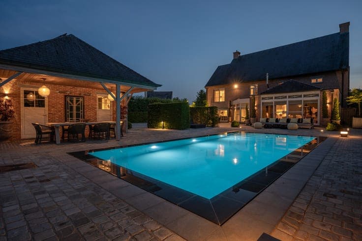 Exclusieve villa met 550 m² bewoonbare oppervlakte op een...
