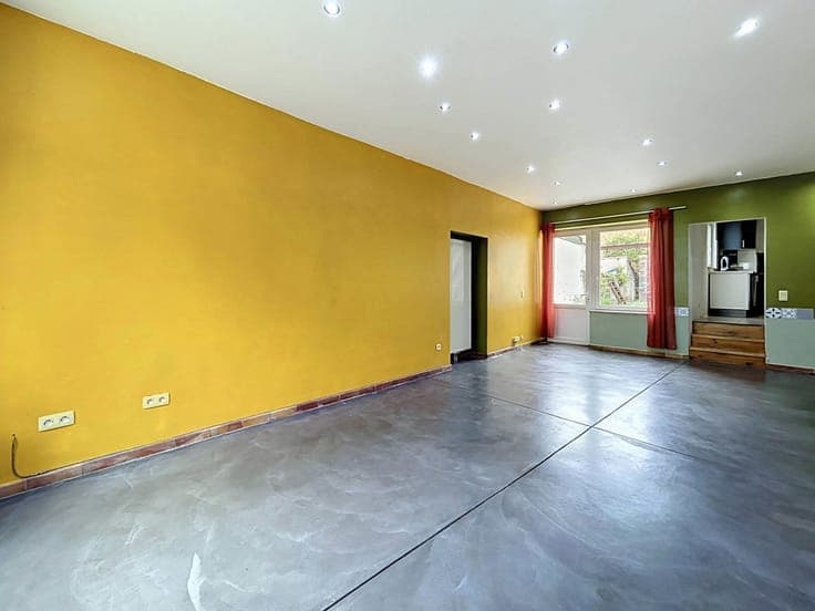 House in Châtelet
