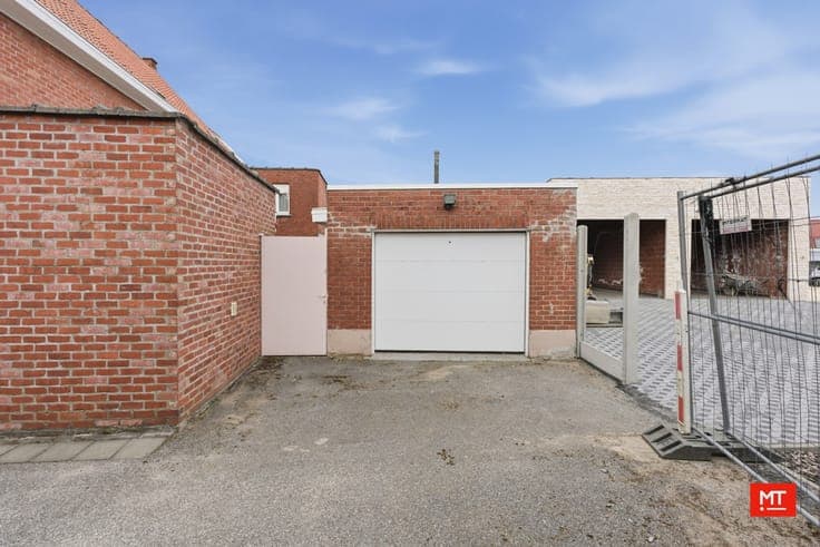 House in Meulebeke