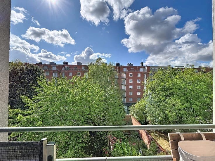 A characterful investment property with great potential and