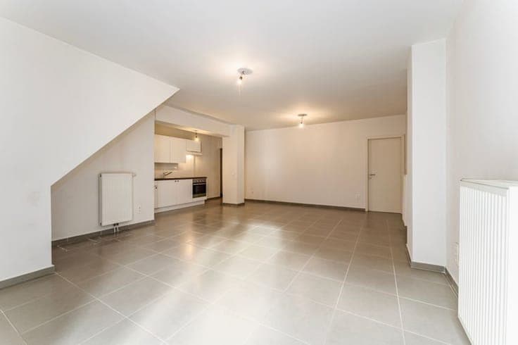 Instapklaar gelijkvloers appartement op rustige ligging !