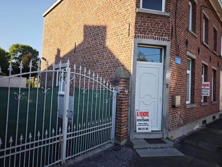 House in Leval-Trahegnies