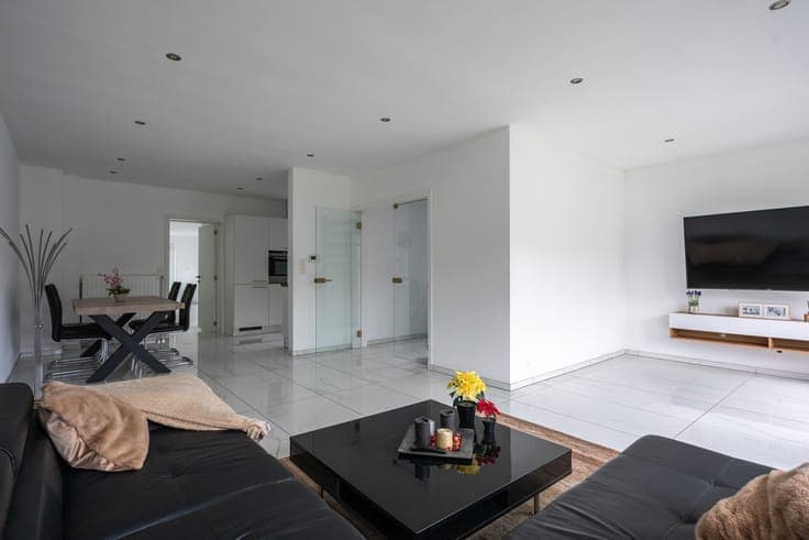 Gerenoveerde woning met 3 slpkrs te Putte