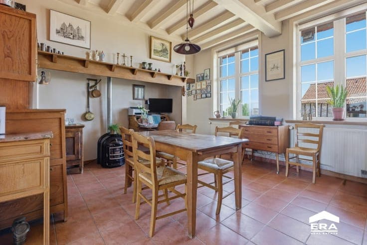 For sale: characterful detached home in Poperinge