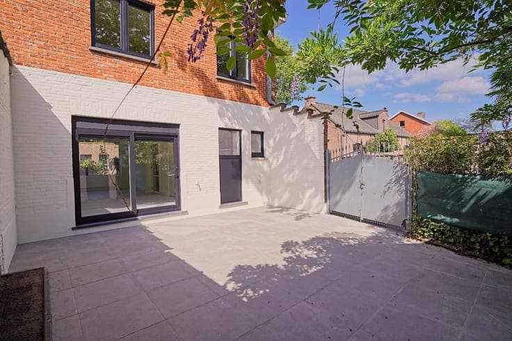 Charmante gezinswoning met 3 slaapkamers en garage!