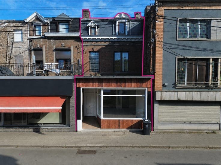 IMMEUBLE DE RAPPORT AVEC REZ-COMMERCIAL + DUPLEX 2 CH - JARD