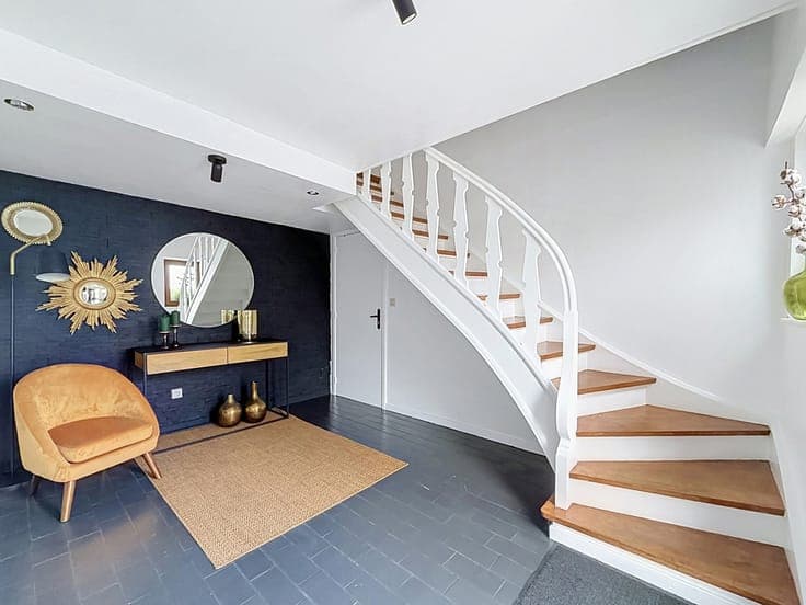 MAISON 2 CHAMBRES A VENDRE A FERRIERES