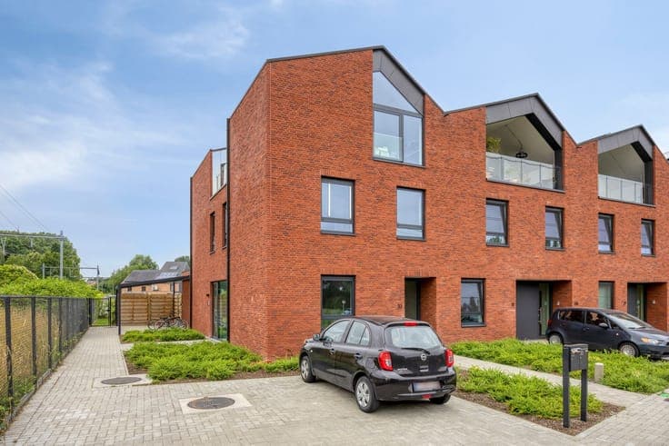 Newly built house (E23) with 3 bedrooms in Kumtich.