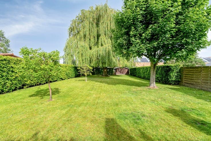 Ready to move in investment property with 3 residential unit