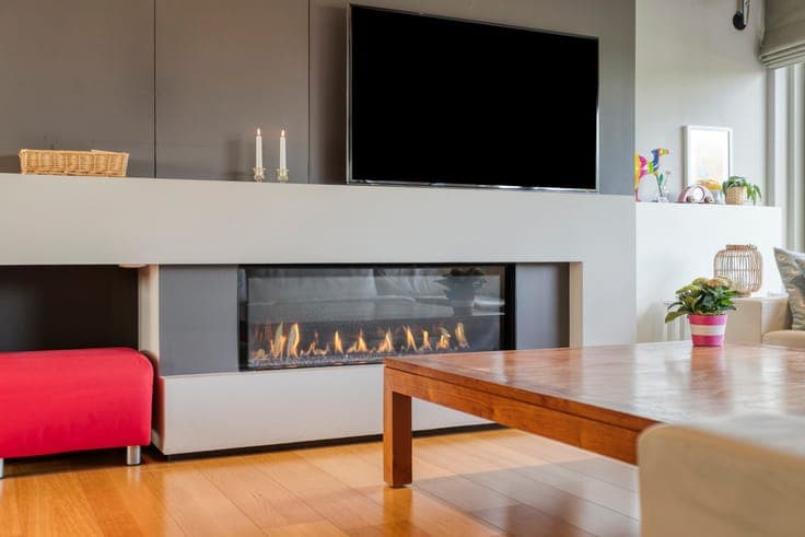 Ready to move in investment property with 3 residential unit