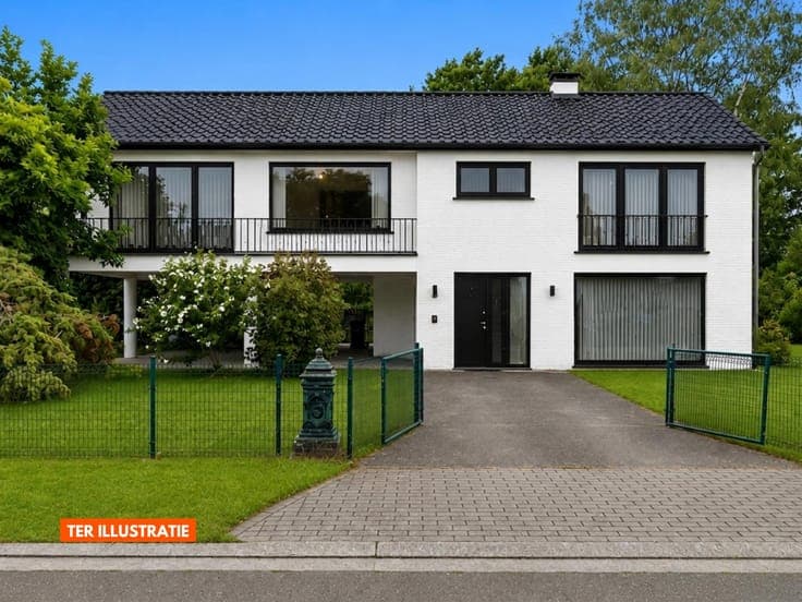 AVERBODE - Bel-Etage woning op groot perceel (tot. +/- 85a)