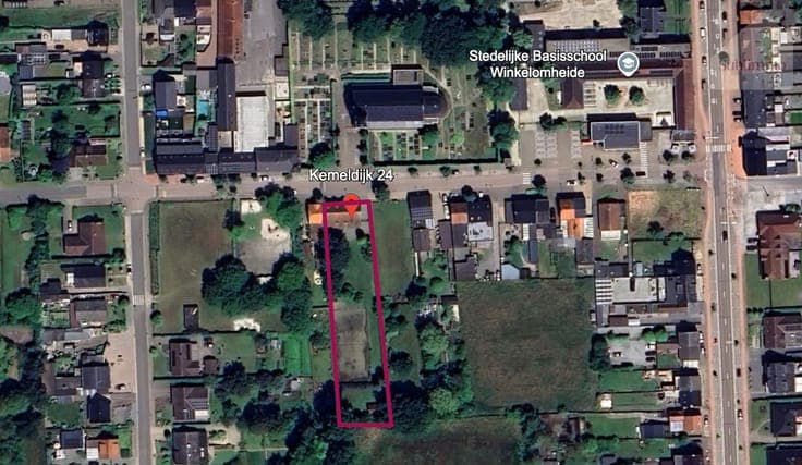 Ruime gezinswoning met 6 slaapkamers op een uitzonderlijk...
