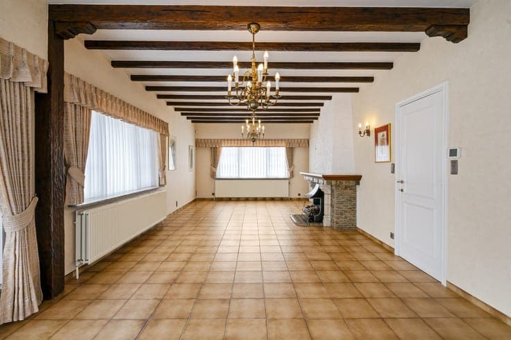 Landelijke woning met 4 slpkrs en tuin op perceel van 293...