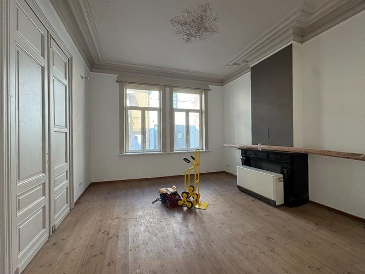Characterful mansion in neo-Flemish Renaissance style with
