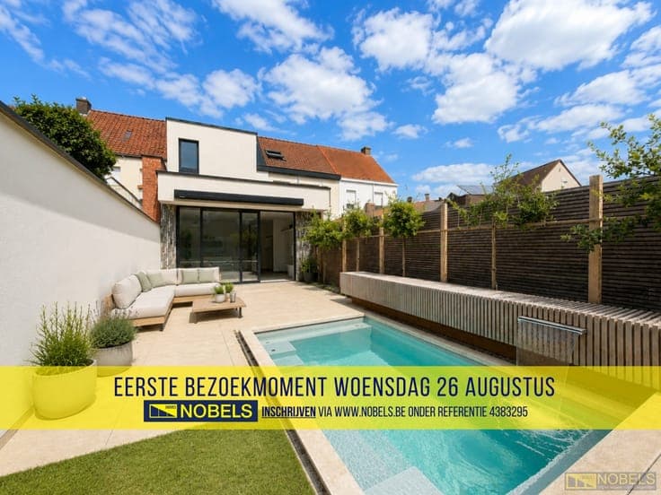 Te koop, Hoogwaardig gerenoveerde woning met zwembad en l...