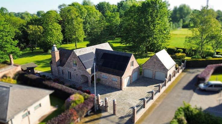 Prachtige authentieke villa te Hofstade