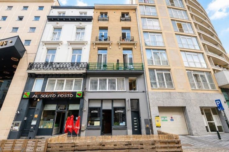 6-unit apartment building in the heart of Brussels