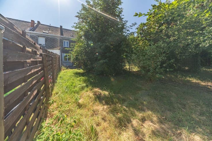 Maison 3F, 2 chambres et beau jardin proche de la gare. Fair
