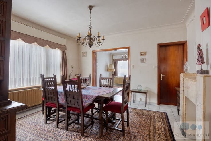 Te renoveren HOB op toplocatie te Itegem!
