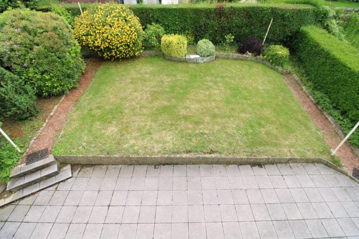 Spacious character villa in a prime location near the centre