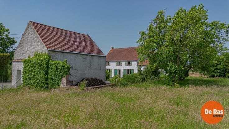 BRAKEL – Unieke eigendom met twee woningen op ca. 48 are
