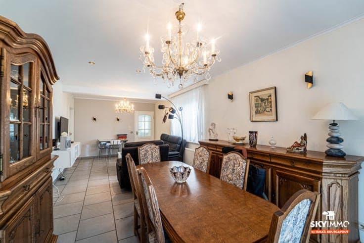 CHARMANT BUNGALOW 2CH - PEB D - TERRASSE -JARDIN -VOTTEM