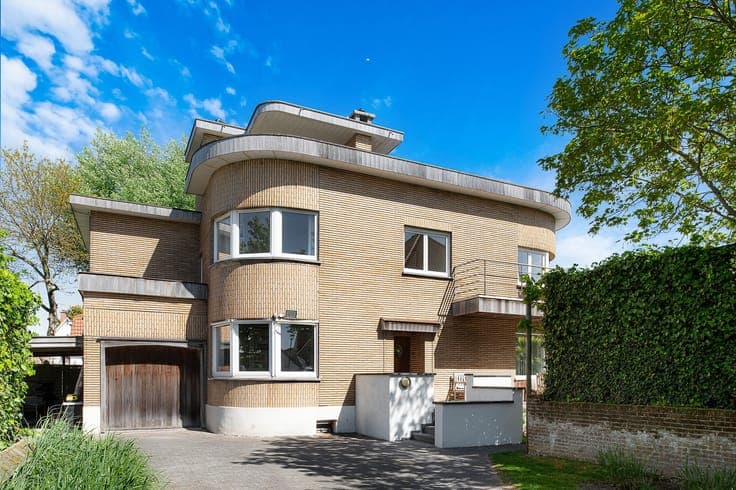 Iconische modernistische villa op 1.079 m², op 200 m van ...