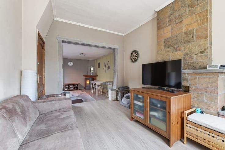 CHARMANTE OPEN BEBOUWING MET RENOVATIEPOTENTIEEL OP TOPLI...