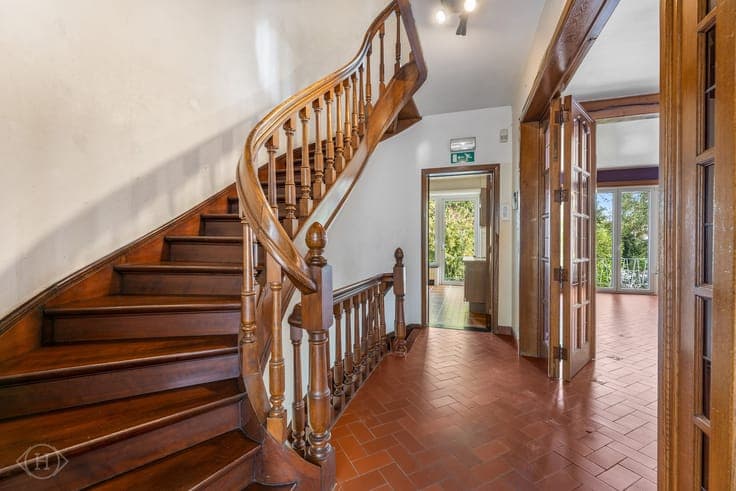 Lichtrijke, te renoveren herenwoning met epc B