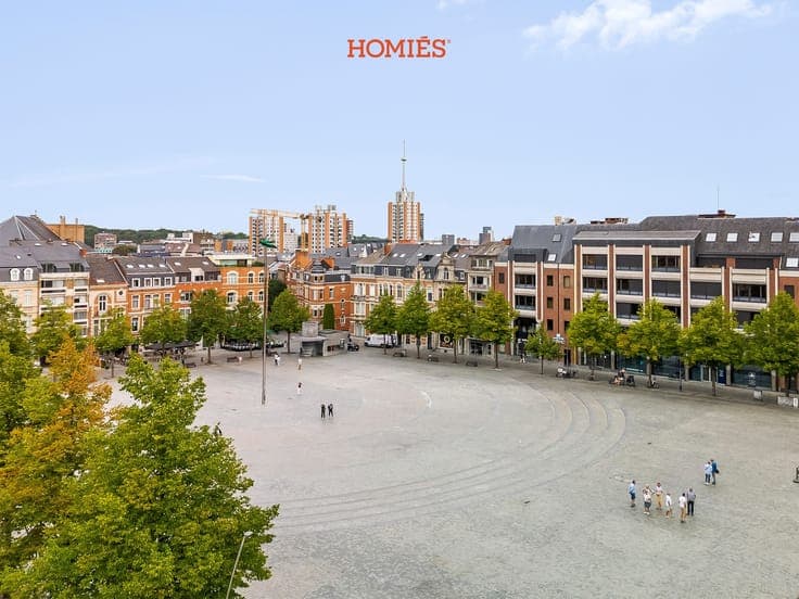 Gerenoveerd gebouw (AAA) - 4 appartementen en 1 studio