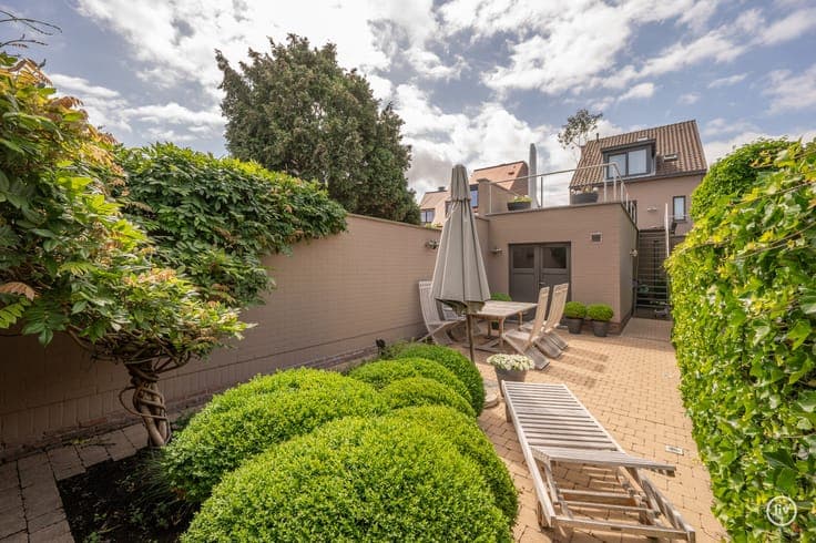 Ruime verzorgde bel-étage woning in het hartje van Oud-Kn...