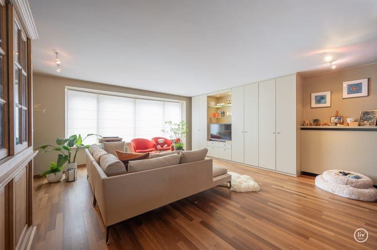 Ruime verzorgde bel-étage woning in het hartje van Oud-Kn...