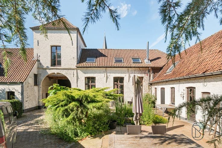 Manor house or presbytery