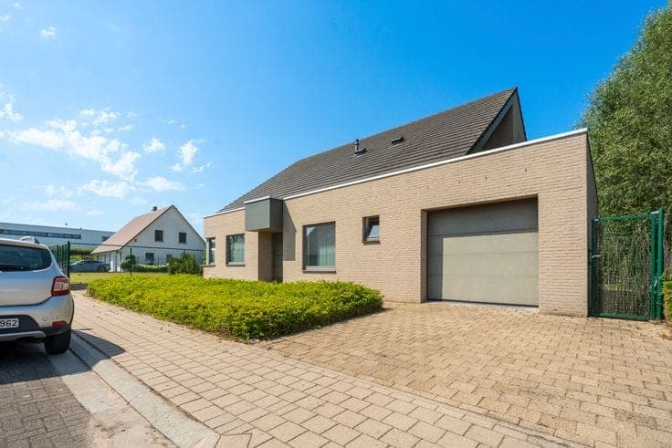 House in Wevelgem