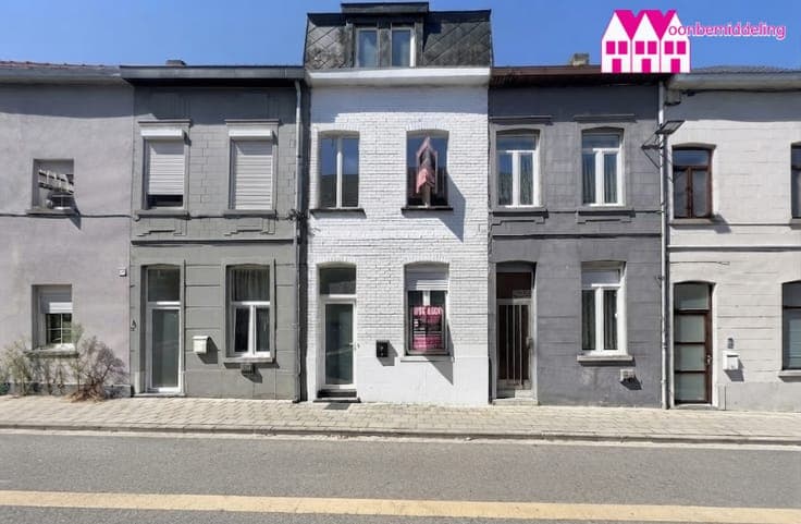 Aalst: gerenoveerde gezinswoning met 4 slaapkamers in Aalst.