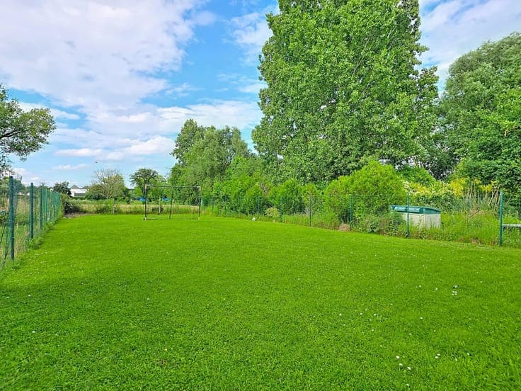 Sale - Villa Sint-Pieters-Leeuw - 699,000 €