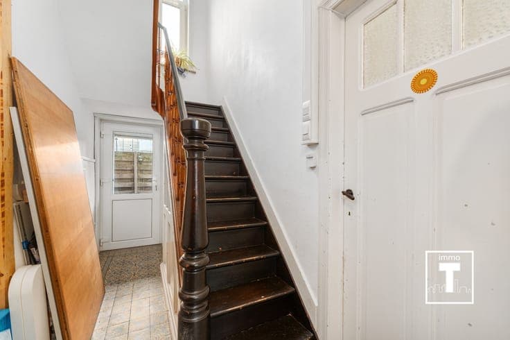 Woning op centrale ligging te Melle!