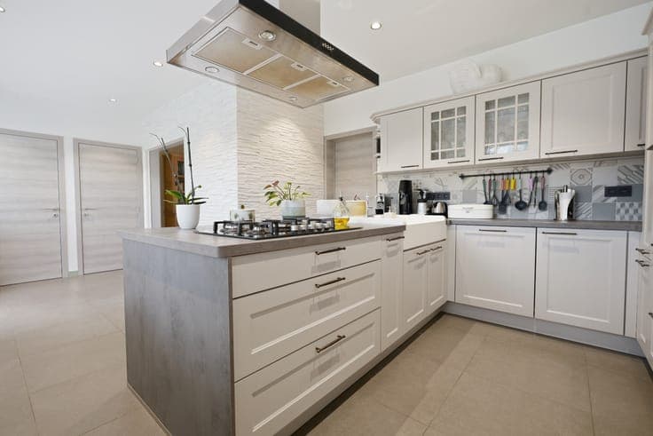 Beautifully finished house in Nieuwpoort-Stad on 284 m².