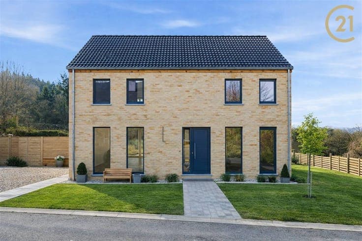 Maison neuve sur près de 20 ares